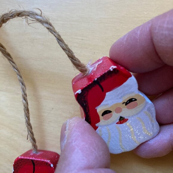 12 Vintage Wood Christmas Tree Ornaments, Made in Taiwan - Picture 9 of 9